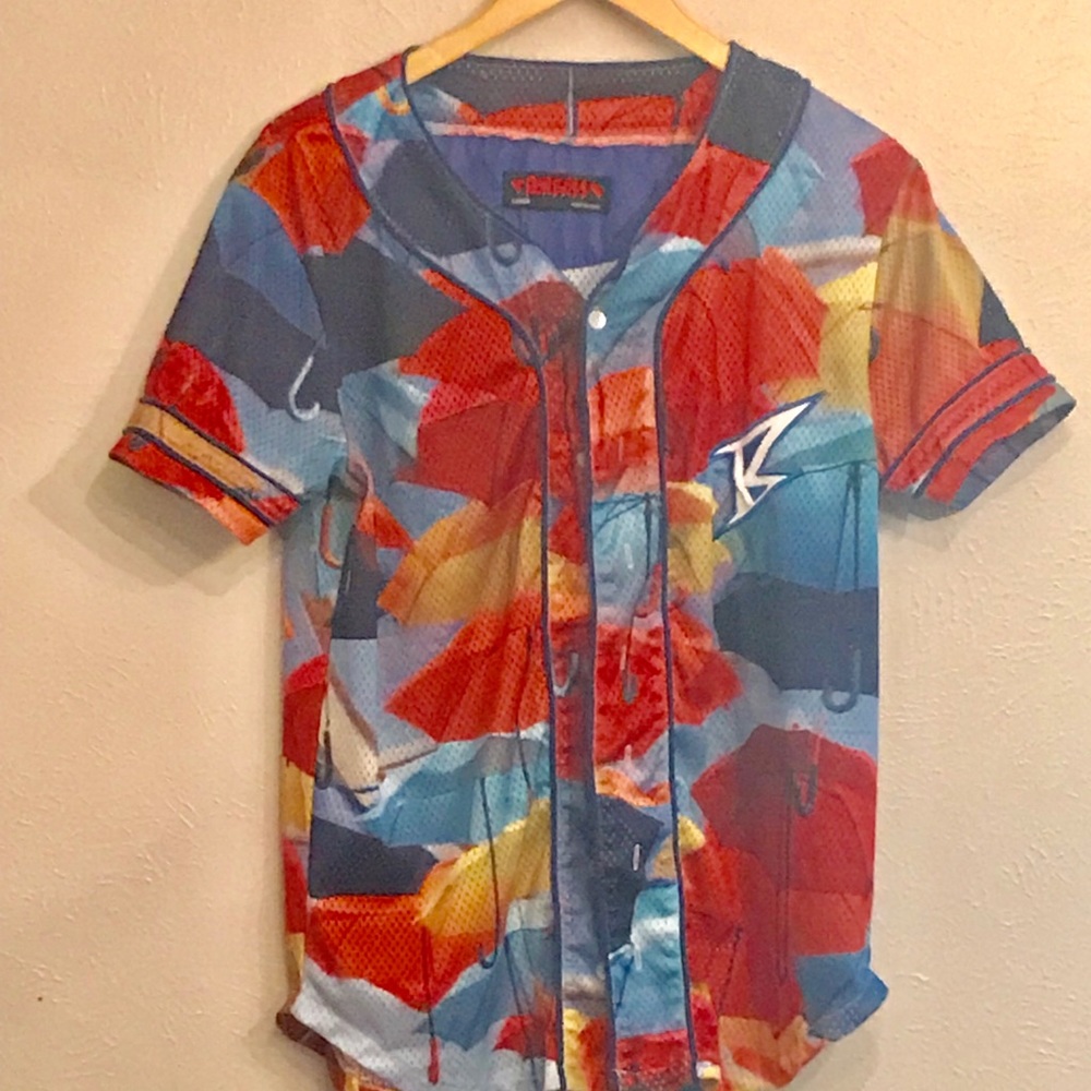 Ron Bass Umbrella Button Up
